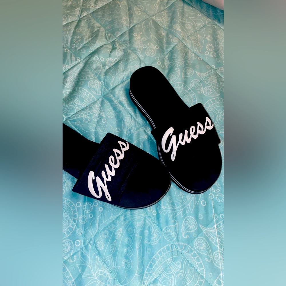 Guess platforms ❤️🖤